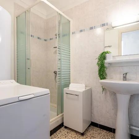 L'etoile De By Interhome * קאנט אן רוסיון