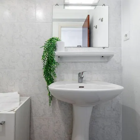 L'etoile De By Interhome *